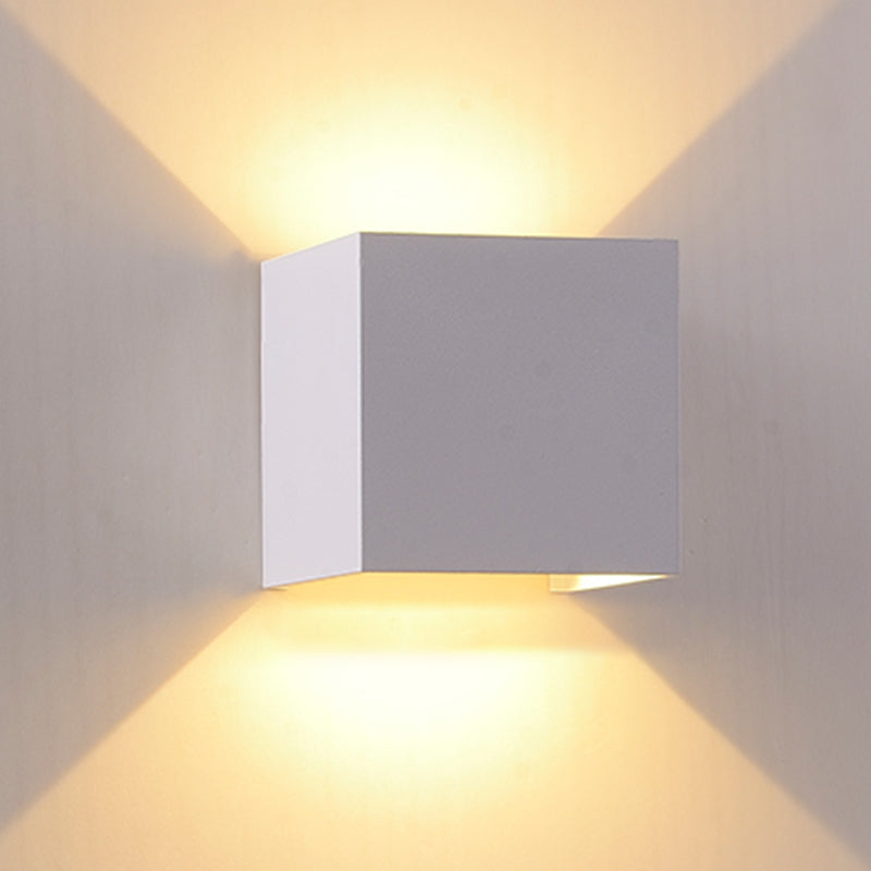 Wandleuchte minimalistische LED -Metallwand montiertes Licht montiert
