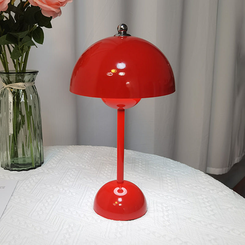 Table de table en forme de dôme lampe de table de nuit en métal de style nordique pour chambre à coucher