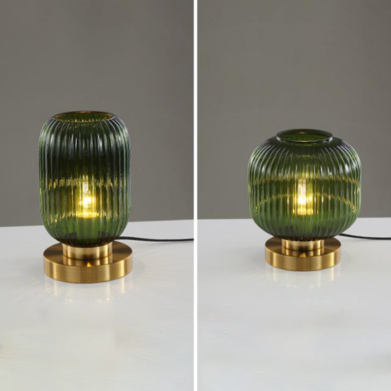 Lampes de table de nuit géométrique en verre de style moderne.