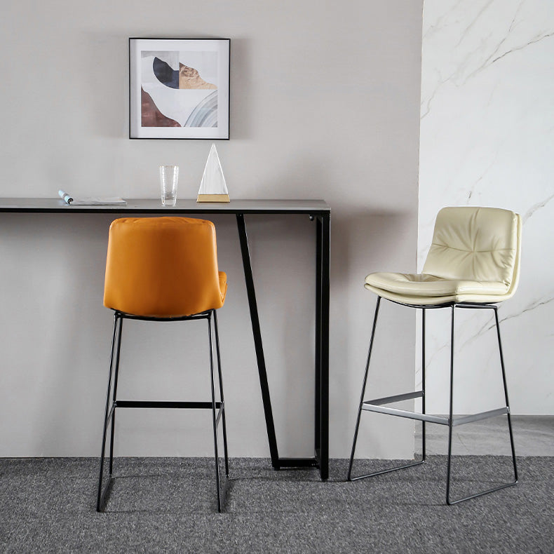 Modern Restaurant Leather Stool Matte Finish Footrest Low Back Barstool