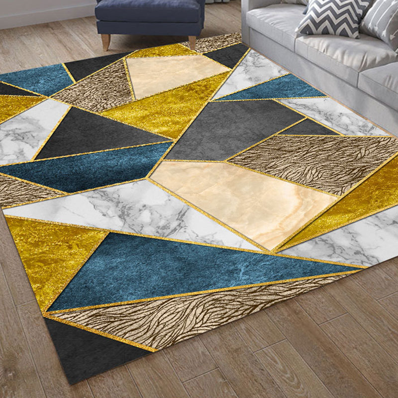 Dunkelbrauner geometrischer Druckteppich Polyester Moderner Teppich Waschbar Teppich für Wohnzimmer