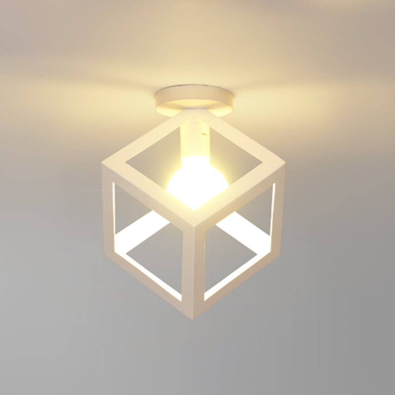 Metalen geometrische schaduw spoel plafondlicht industrieel 1 licht spoelbevestiging in het wit