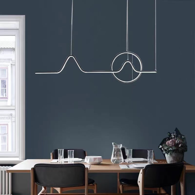 Éclairage d'île en métal moderne en forme d'île de forme linéaire