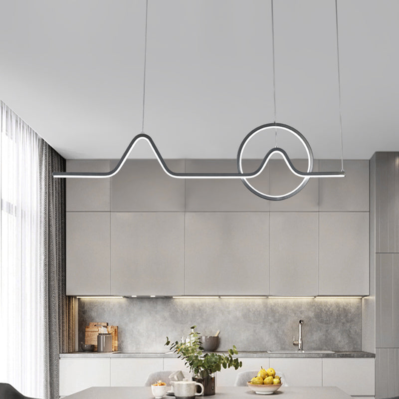 Éclairage d'île en métal moderne en forme d'île de forme linéaire