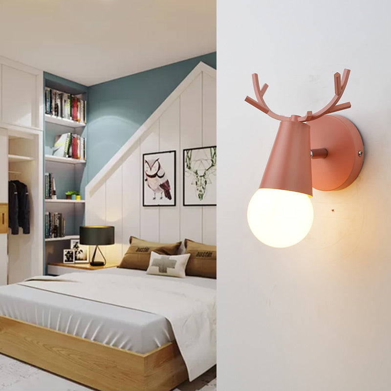 Modern Style Unique Shape Wall Sconce Metal 1 Light Wall Light for Bedroom