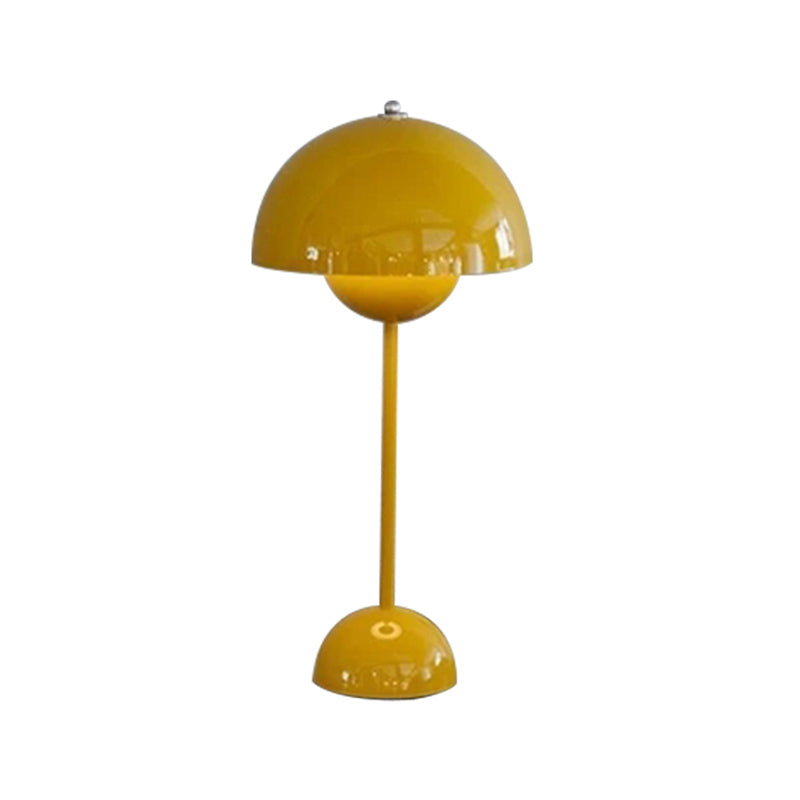 Lampes de table de nuit en métal dôme de style moderne 1 lampe de table légère