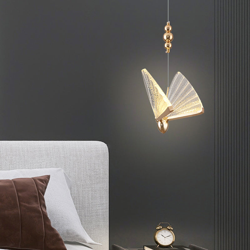 Modern Style Butterfly Shape Pendant Lighting Metal Pendant Light for Bedroom