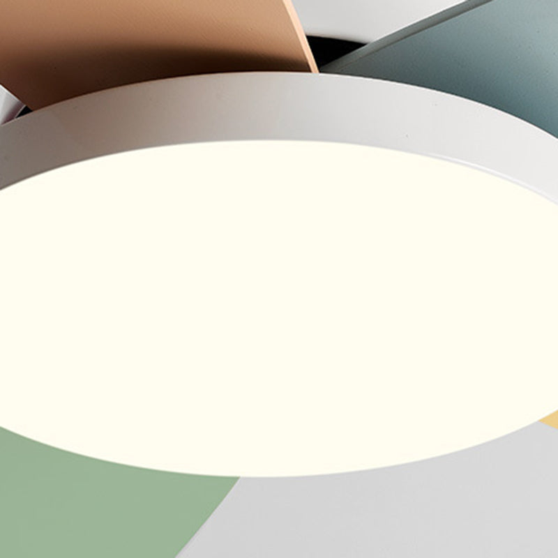 Ventilateur de plafond Light Metal Style Style LED Plafond Mount pour chambre à coucher