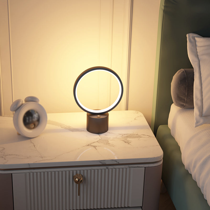 1 Leichte lineare Tischbeleuchtung moderner Metalltischbeleuchtung für Bett