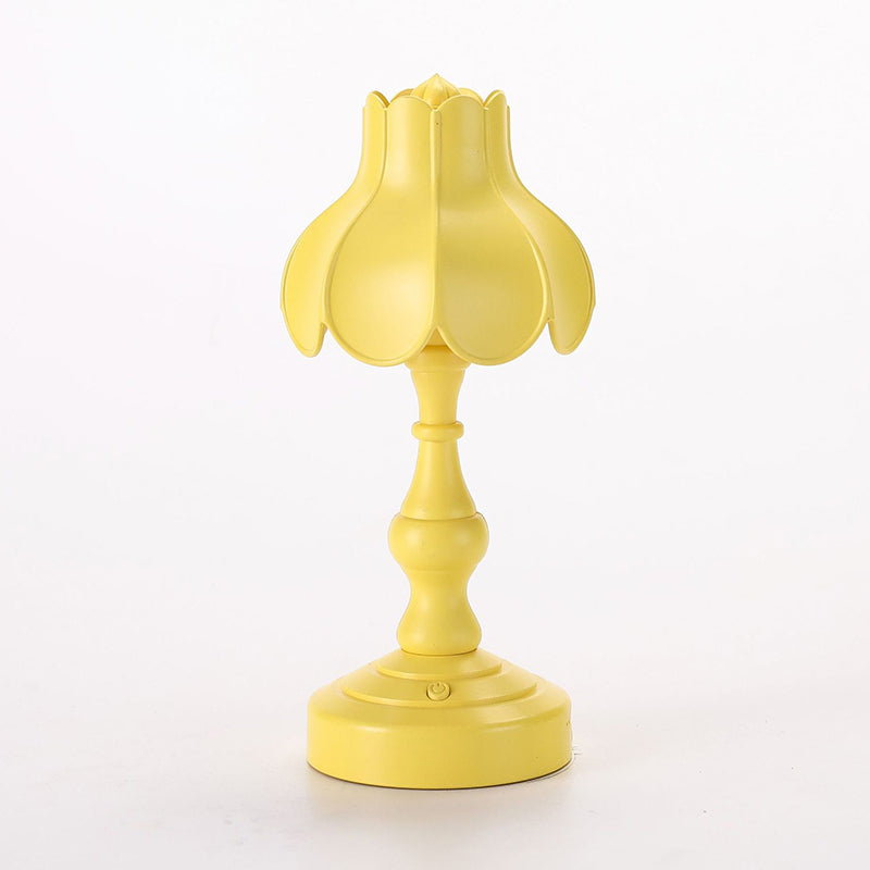 Table de forme de dôme moderne Light Metal 1 LAX NEULTANTS LEIL