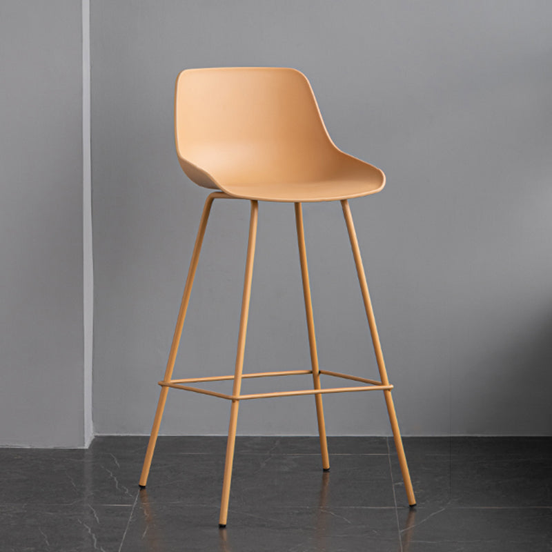 Contemporary Style Bar-stool Plastic Counter Bar Stool for Kitchen Bar with Metal Legs