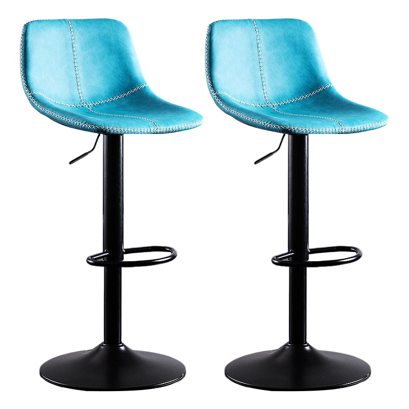 Industrial Bar and Counter Stool Low Back Stool with Pedestal Base in Black