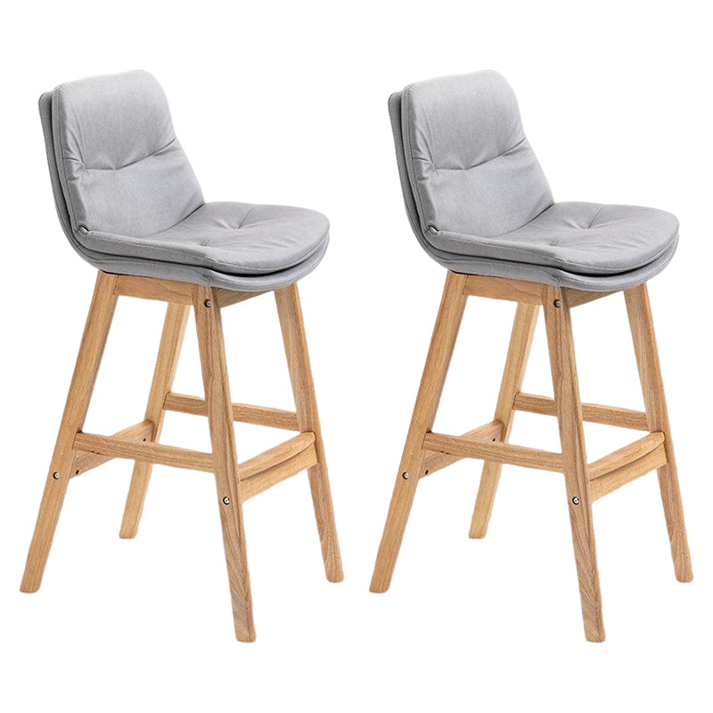 Scandinavian Upholstered Footrest Low Back Stool 27.95'' Rubberwood Bar Stool