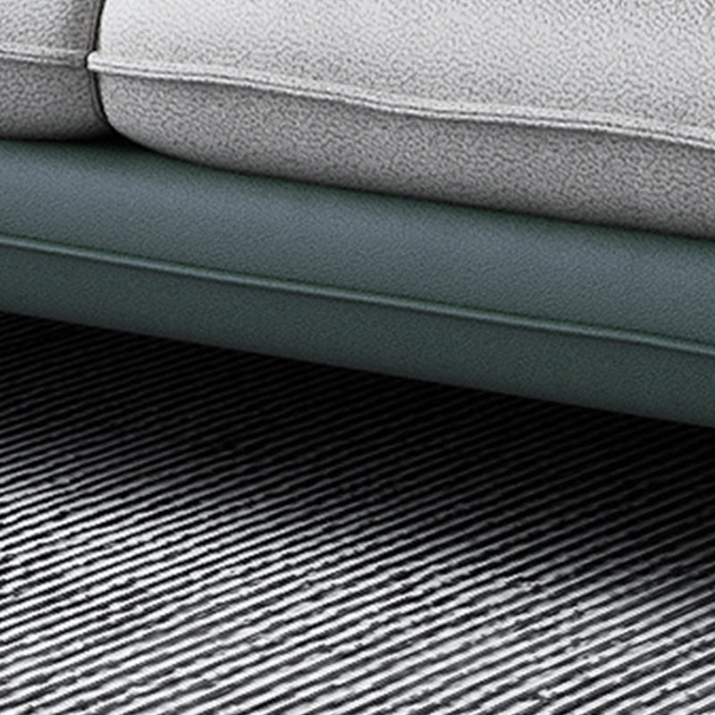 Divano in pelle finta scandinava e chaise a forma di L di spazio