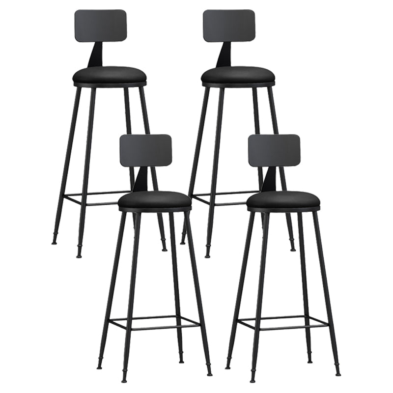 Industrial Coffee Shop Footrest Stool Matte Finish Iron Bar Stool