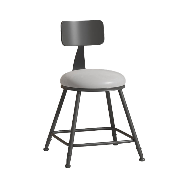 Industrial Coffee Shop Footrest Stool Matte Finish Iron Bar Stool
