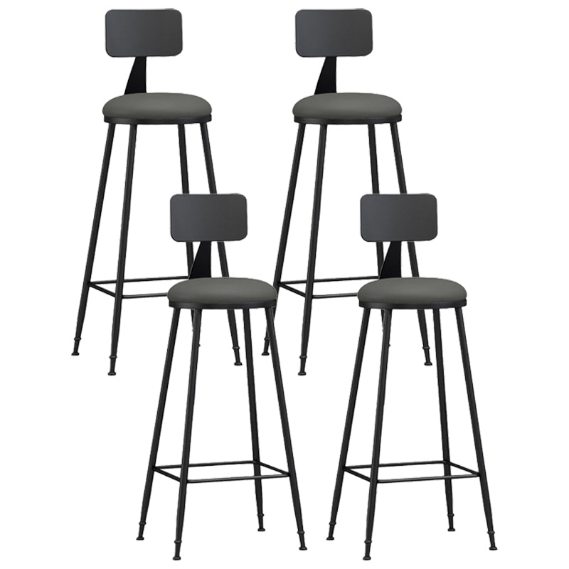 Industrial Coffee Shop Footrest Stool Matte Finish Iron Bar Stool