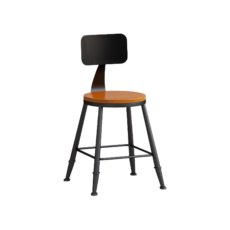 Industrial Coffee Shop Footrest Stool Matte Finish Iron Bar Stool