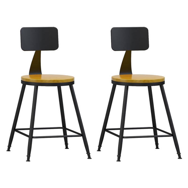 Industrial Coffee Shop Footrest Stool Matte Finish Iron Bar Stool