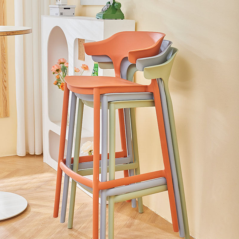 Scandinavian Matte Finish Plastic Barstool Armed Milk Tea Shop Stool