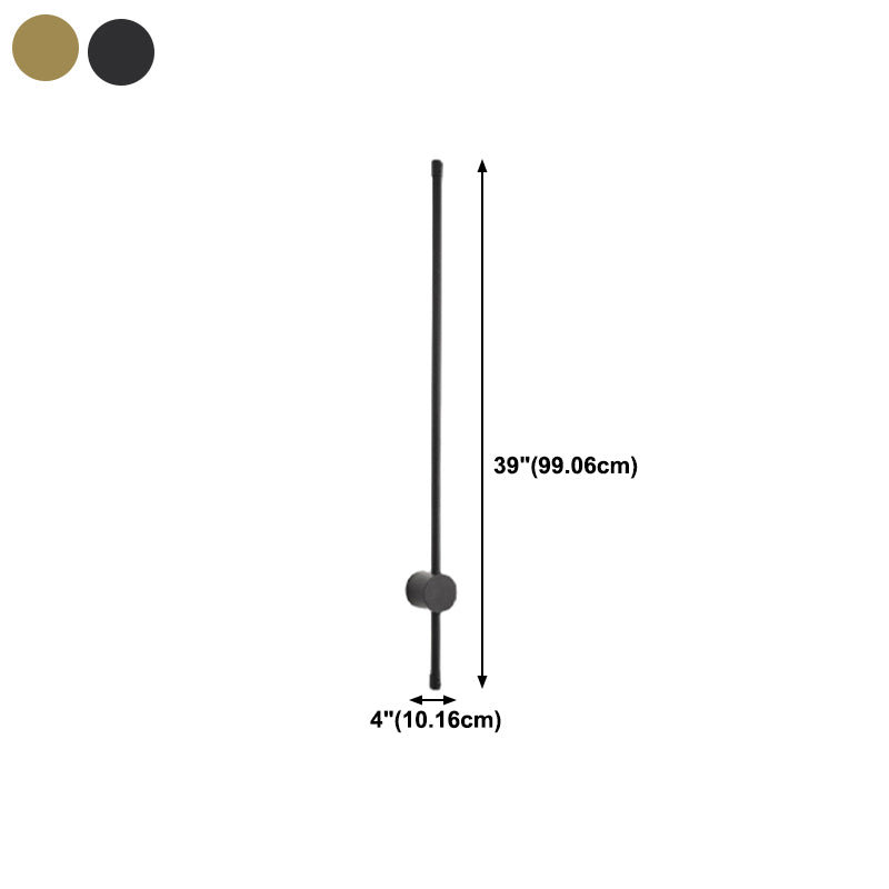 Éclairage mural de forme linéaire en métal