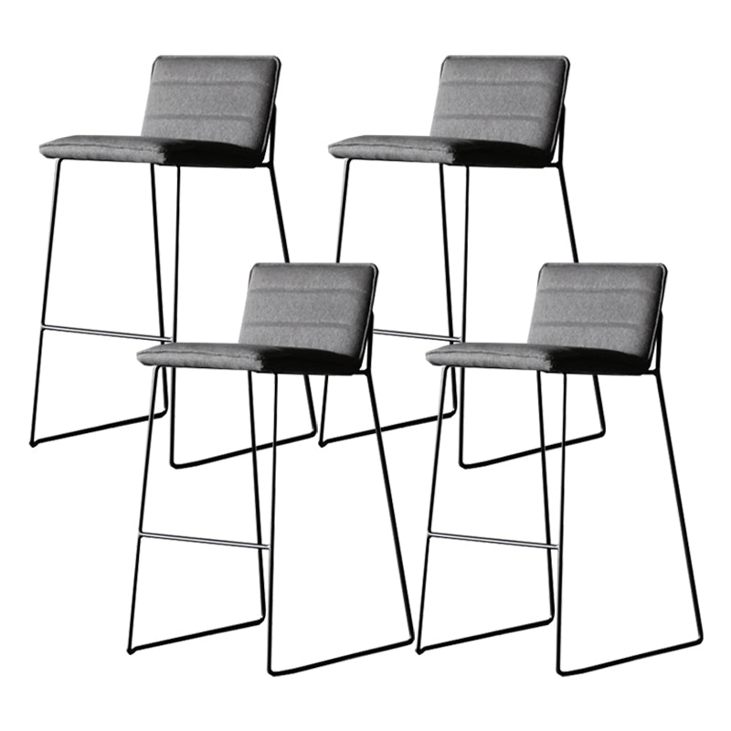 Modern Low Back Restaurant Stool Matte Finish Leather Barstool