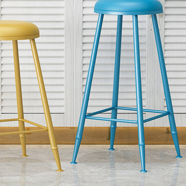 Scandinavian Matte Finish Iron Bar Stool Coffee Shop Footrest Stool
