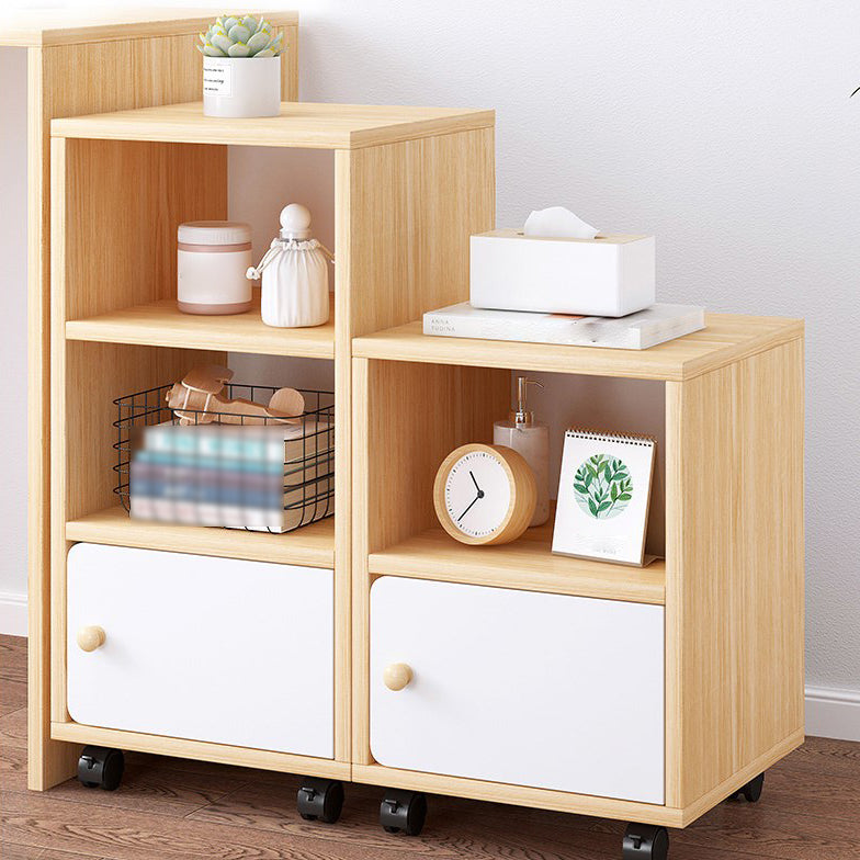 Scandinavian Bookcase Manufactured Wood Standard Bookshelf with Caster Wheels