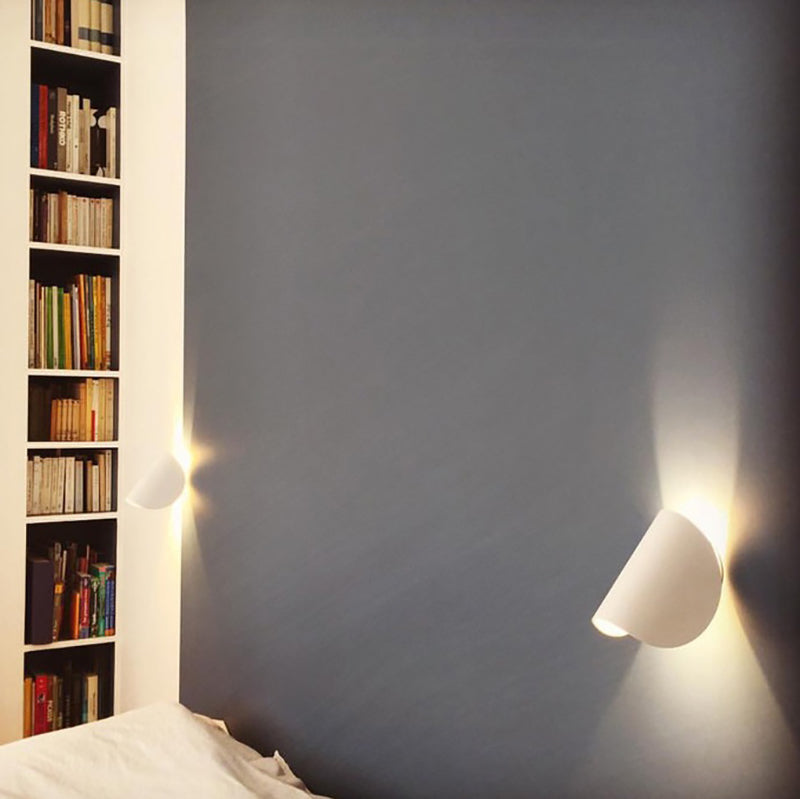 Modern Colorful Wall Mount Lighting Minimalist Metallic LED Wall Sconce