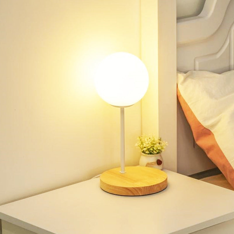Lámpara de mesa LED Luz de escritorio de madera moderna con sombra Galss para sala de estar (el juguete no incluye)
