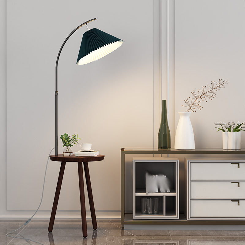 Lámpara de pie colorida nórdica, lámpara de pie con sombra de arpillera y mesa de madera para sala de estar
