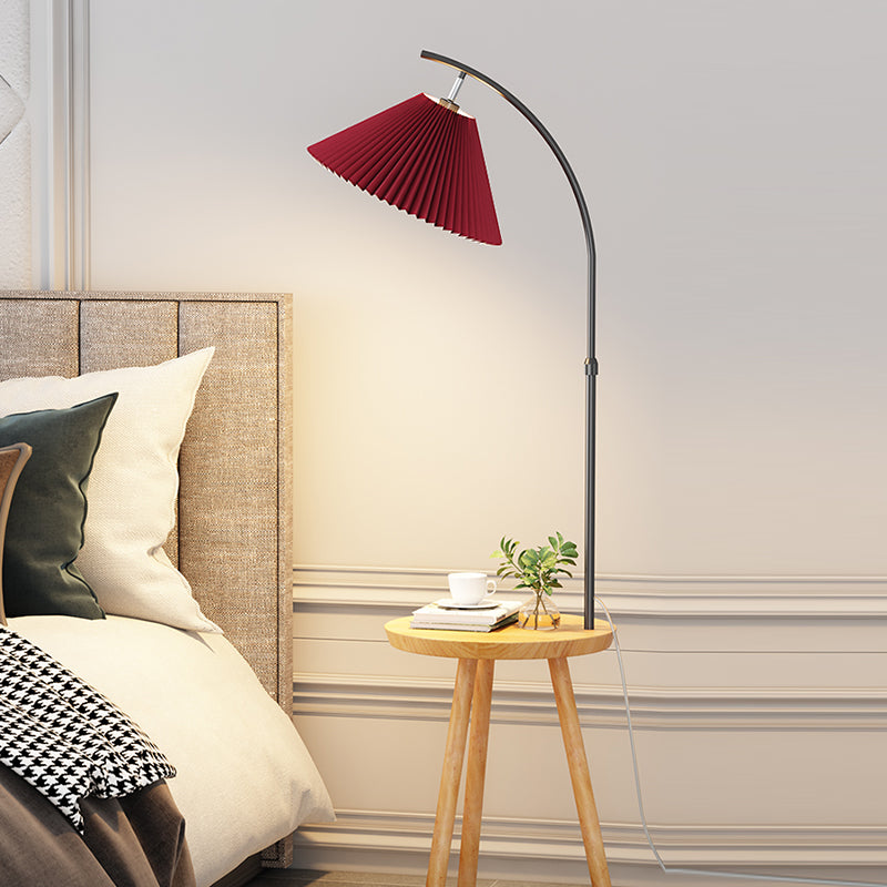 Lámpara de pie colorida nórdica, lámpara de pie con sombra de arpillera y mesa de madera para sala de estar