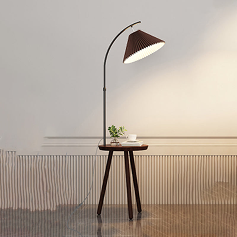 Lámpara de pie colorida nórdica, lámpara de pie con sombra de arpillera y mesa de madera para sala de estar