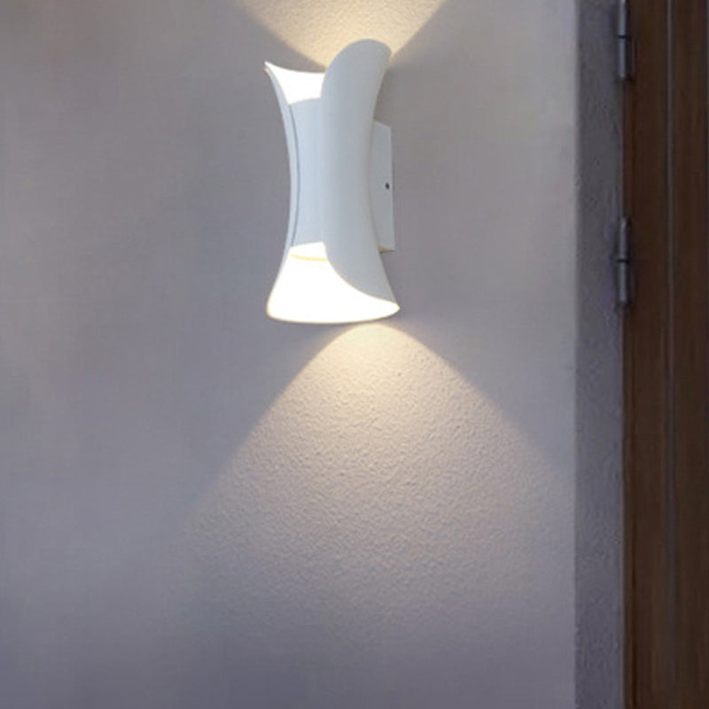 Aluminum Wall Mount Light LED Wall Sconce Light with Metal Shade for Bedroom