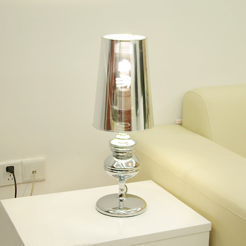 Postmodern Metal Table Lamp 1-Light Desk Light with Metal for Bedroom