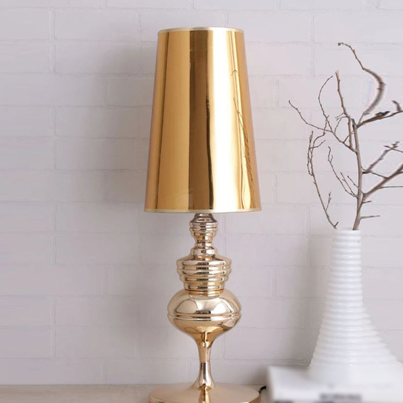 Postmodern Metal Table Lamp 1-Light Desk Light with Metal for Bedroom