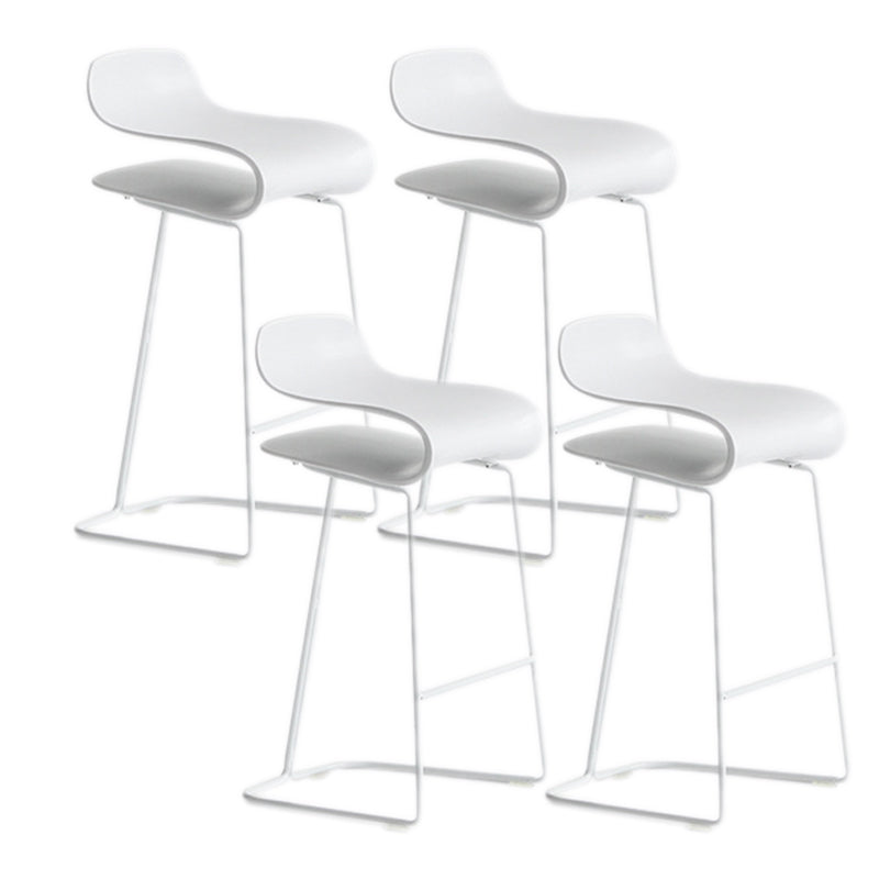 Scandinavian Matte Finish Plastic Barstool Footrest Coffee Shop Stool