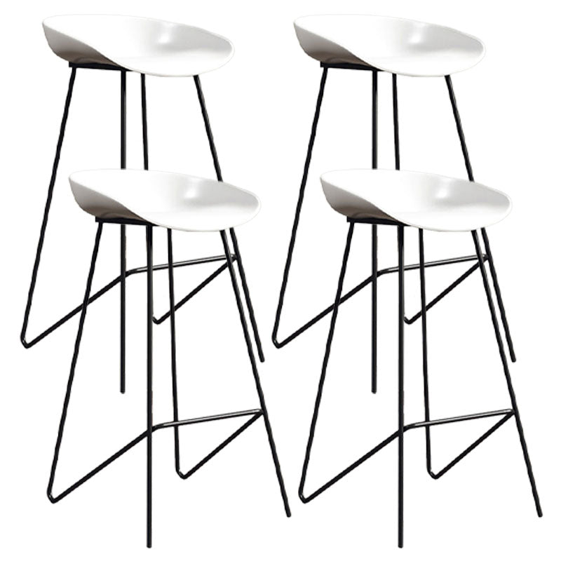 Contemporary Restaurant Footrest Barstool Matte Finish Plastic Stool
