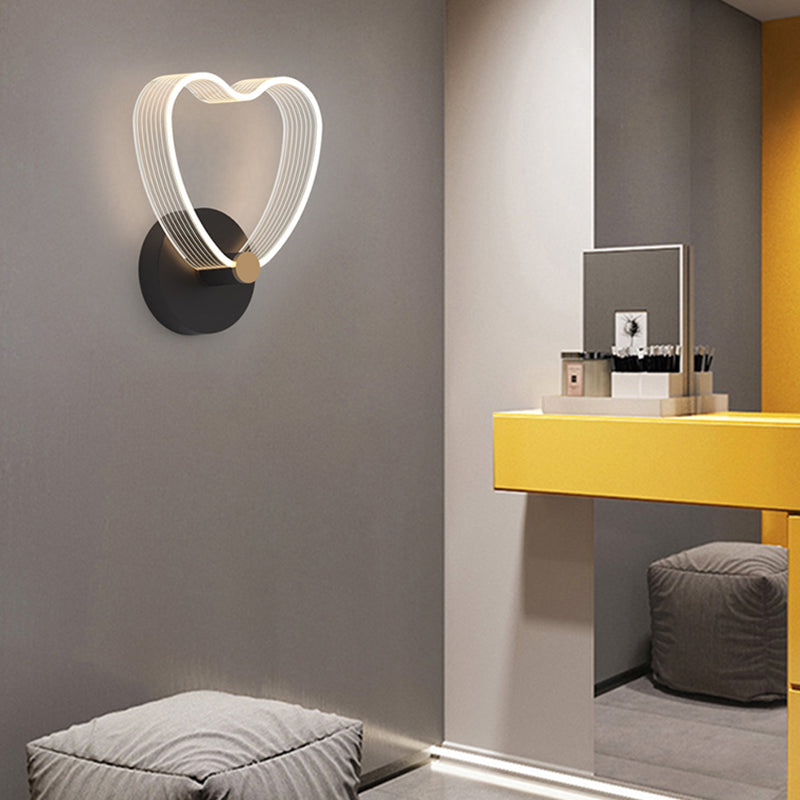 Metal Geometric Wall Light Nordic Style LED Wall Sconce in Black for Bedroom