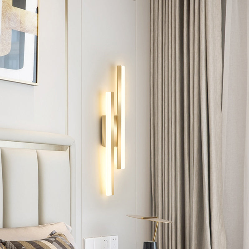 Linear Shape Metal Wall Lights Modern Style 2 Light Wall Mounted Light Fixtures in Gold