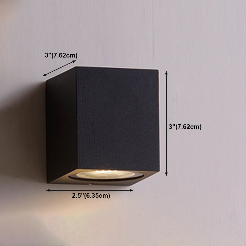 Contemporary Aluminum Wall Light Geometric Wall Washer in Black for Outdoors