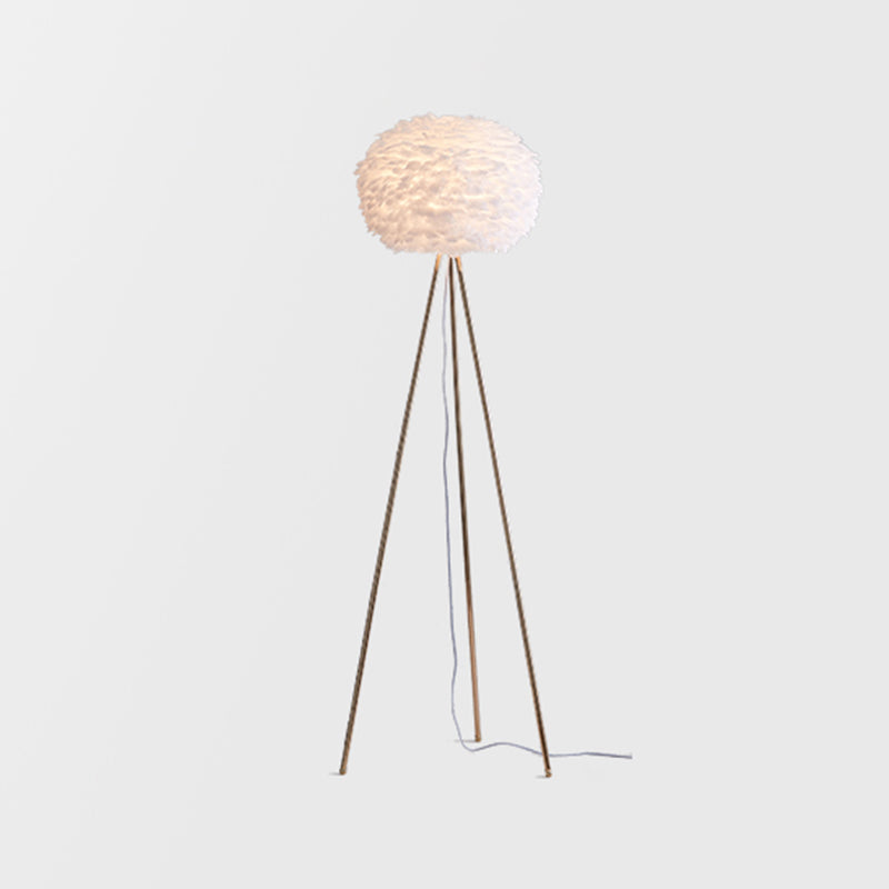 Ball Shape Floor Light Nordic Style Feather Floor Lamp for Living Room