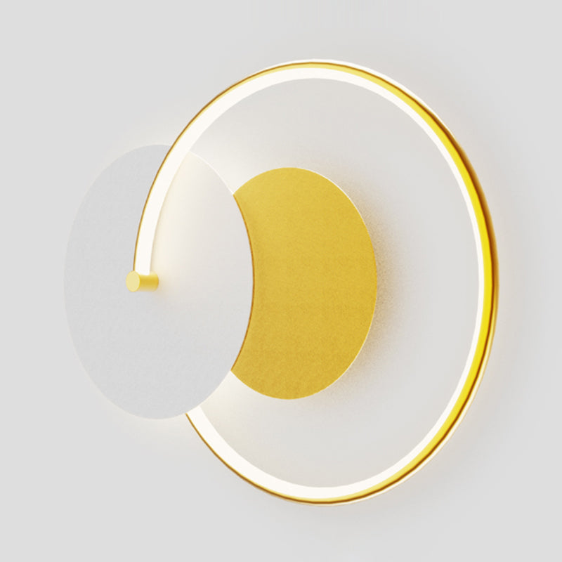 Metal Geometric Shape Wall Light Modern Style 2-Lights Wall Mounted Light Fixture in Gold