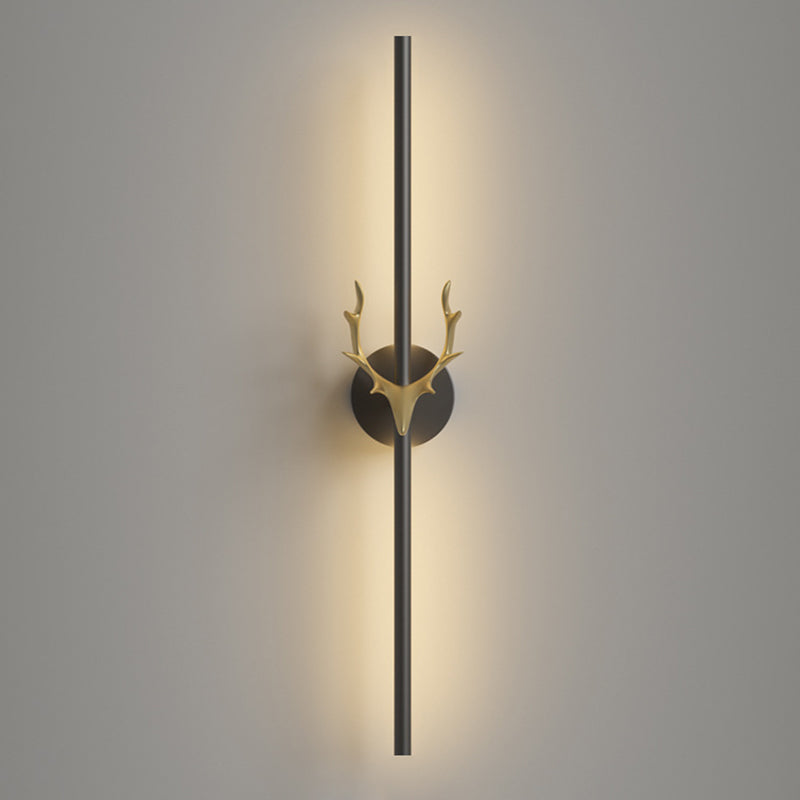 Modern Style Linear Shape Wall Sconce Metal 1 Light Sconce Lighting in Black for Bedroom