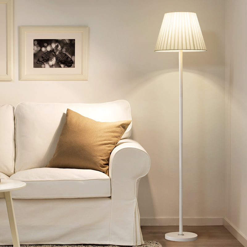 Fabric Floor Standing Lamp Simplicity Style Floor Light for Bedroom