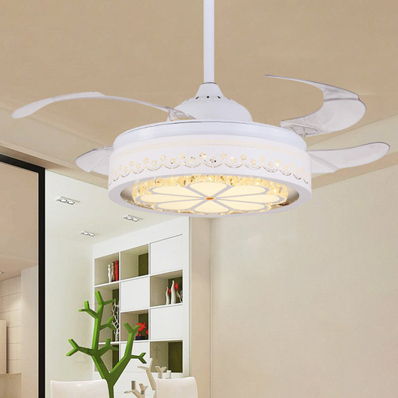 Bloemkristallen plafondventilator verlichting Moderne LED LED RAME SEMI SEMI VOILIG Licht in wit met 4 heldere messen, 42 "breed