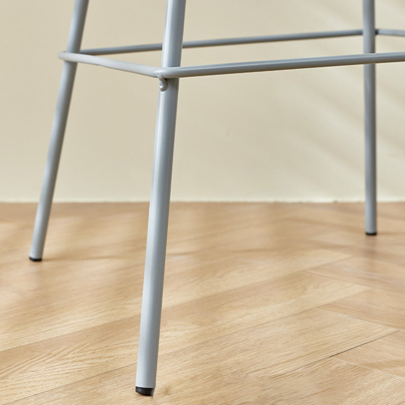 Scandinavian Matte Finish Metal Bar Stool Milk Tea Shop Footrest Stool
