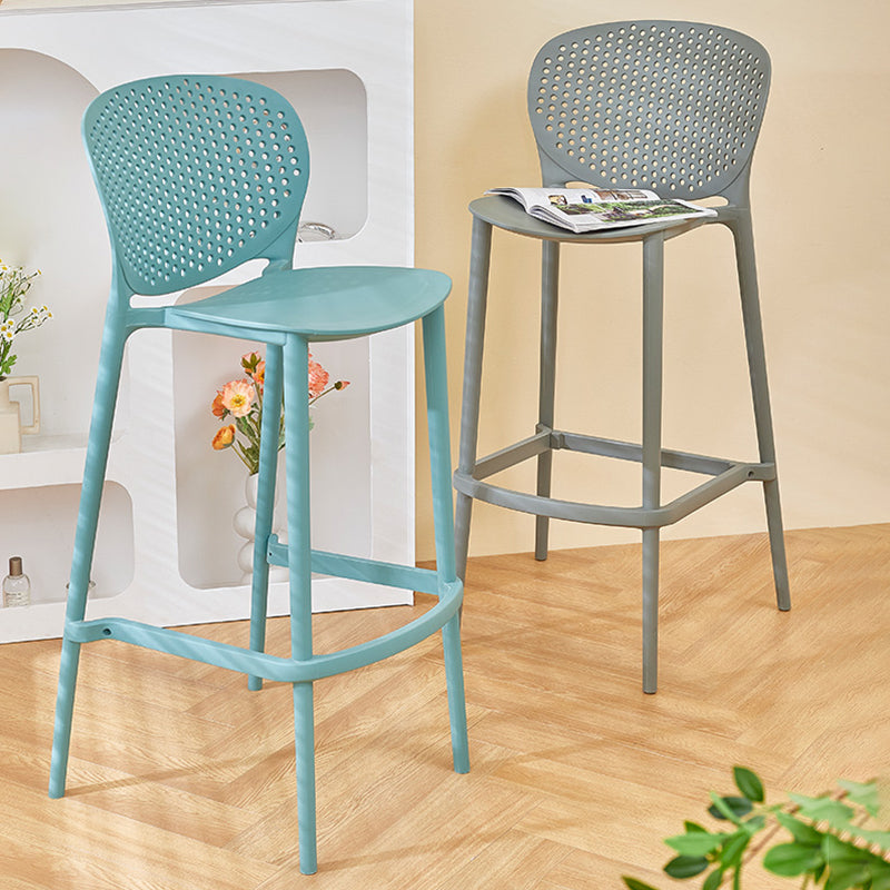 Scandinavian Matte Finish Milk Tea Shop Stool Plastic Footrest Barstool