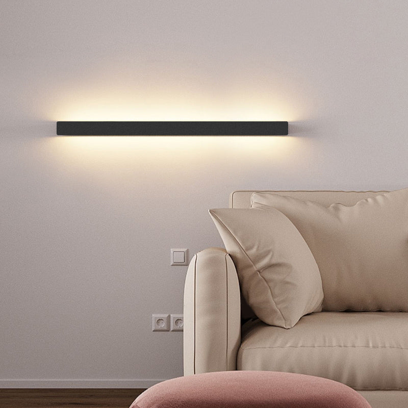 Metal Straight Wall Light Modern Style LED Wall Sconce for Living Room