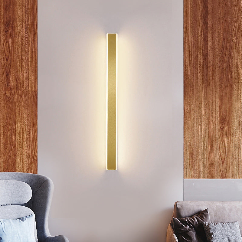 Metal Straight Wall Light Modern Style LED Wall Sconce for Living Room